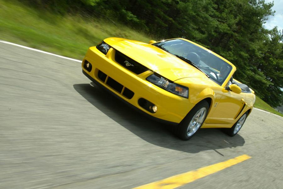  Ford Mustang SVT Cobra Convertible 2002 года  (фото 11 из 103)